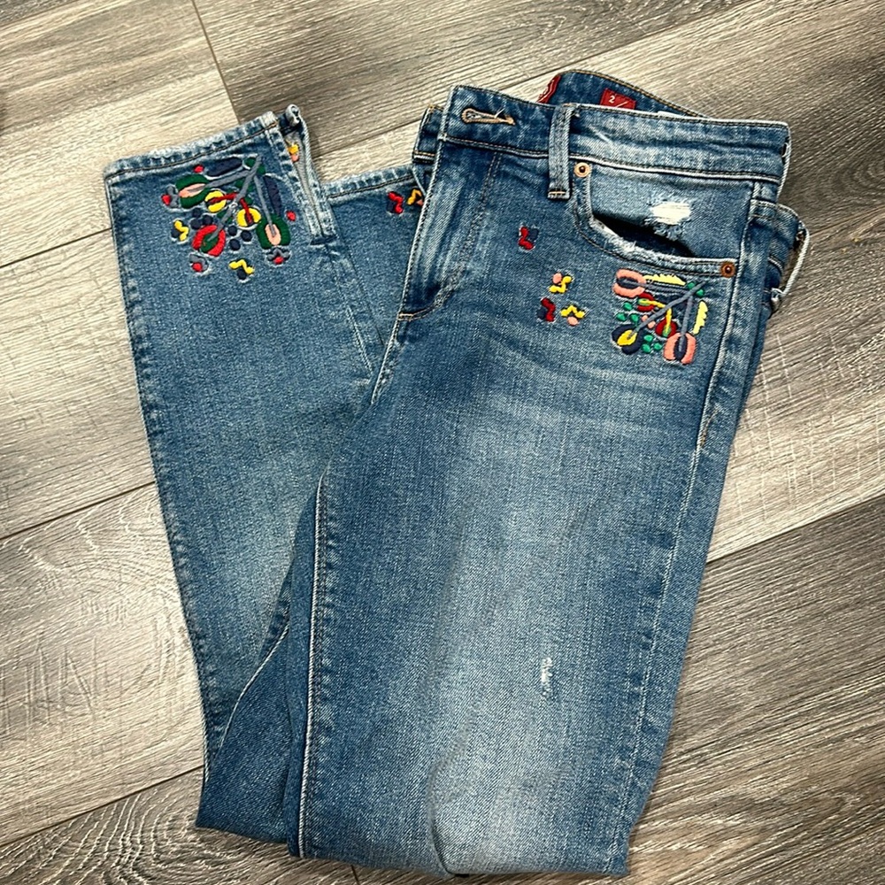 Lucky brand size 2 floral jeans